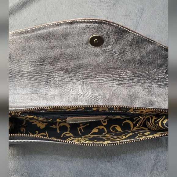 Leaders in Leather Gray Leather Clutch - Picture 4 of 11